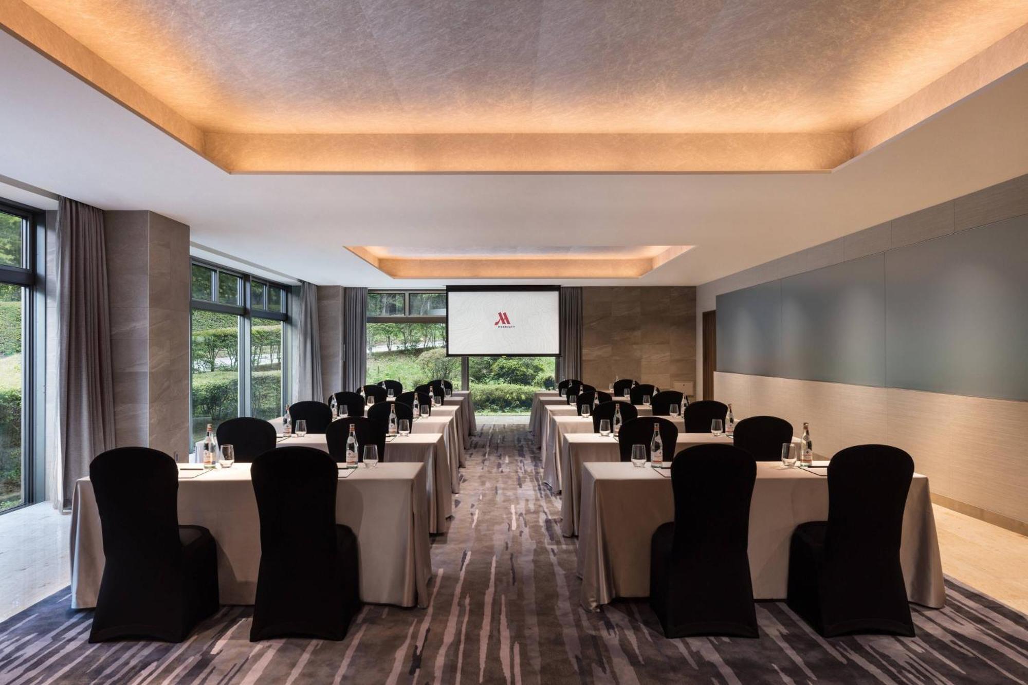Fuji Marriott Hotel Lake Yamanaka Yamanakako Buitenkant foto